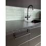 handoekstang-over-keukenkastdeur-Zwart - HOYA living - VALI 36 